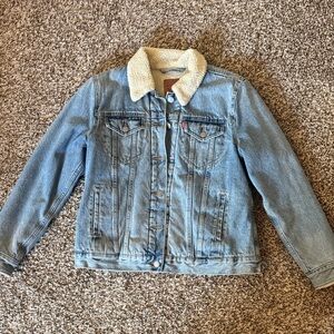 Levi's Light Blue Denim Jacket with Cream Sherpa Collar